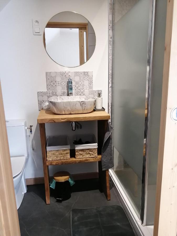 La Chambre Du Valois Cuvergnon Exteriör bild